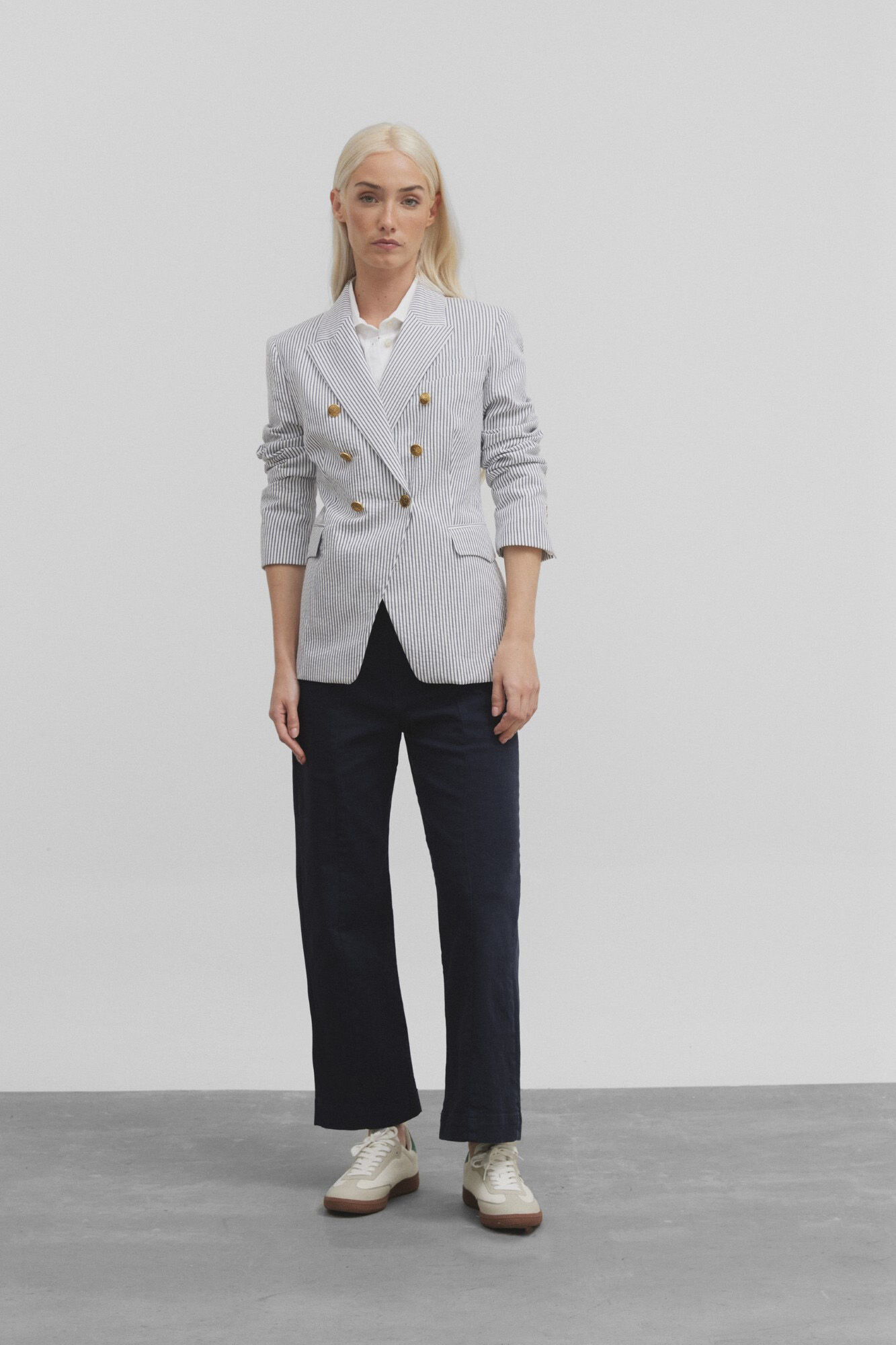 Americana woman cruzada rayas Americanas y blazers de mujer Cortefiel
