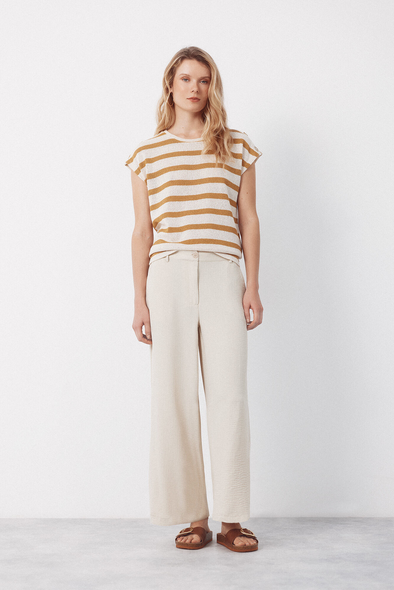 Cortefiel Textured pants