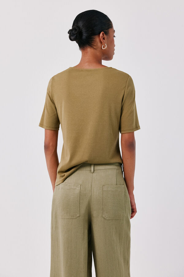 Cortefiel Camiseta nudo escote Verde