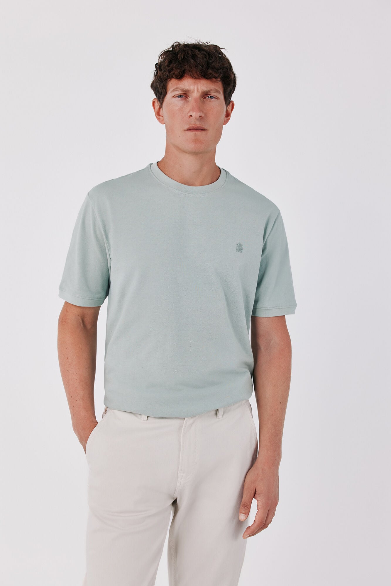 Cortefiel Piqu&eacute; fabric basic T-shirt