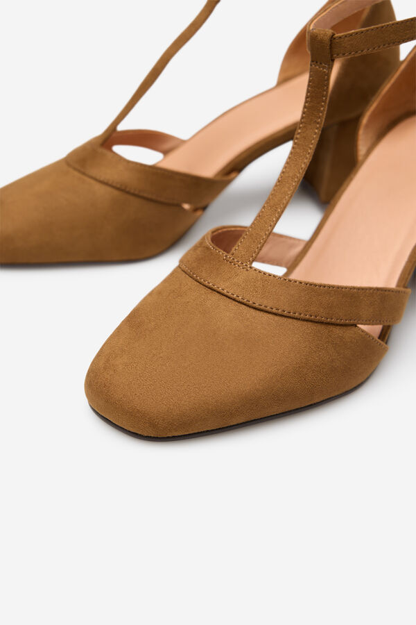 Cortefiel Heeled sandal  Gold