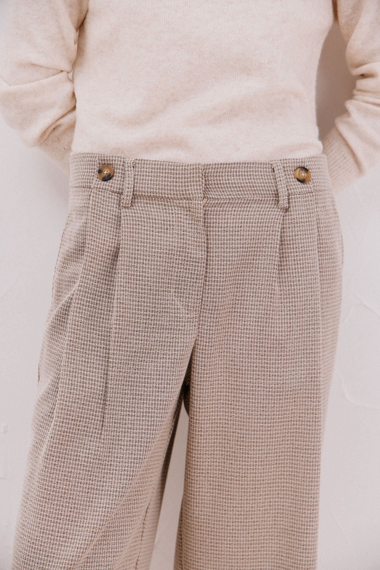 Cortefiel Long, wide-legged trousers with pleats