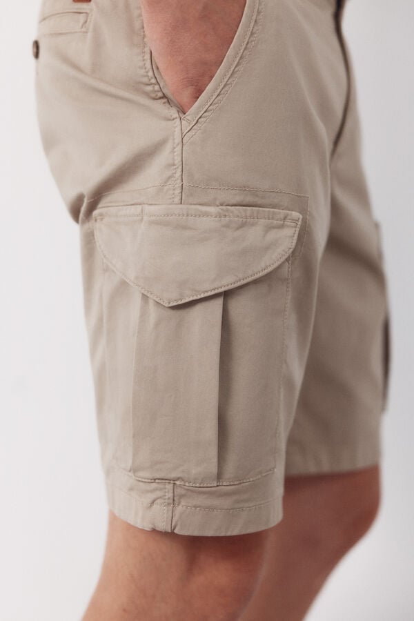 Cortefiel Cargo Bermuda shorts Beige