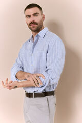 OOTO Camisa em algod&atilde;o e linho &agrave;s riscas Azul