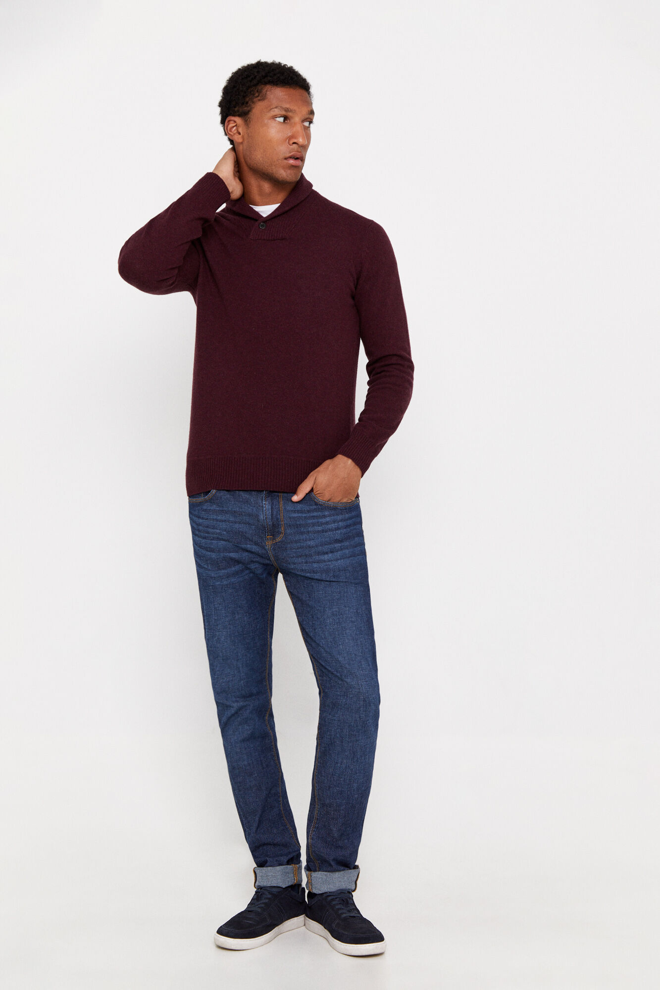 Lambswool shawl neck jumper Men s jumpers and cardigans Cortefiel