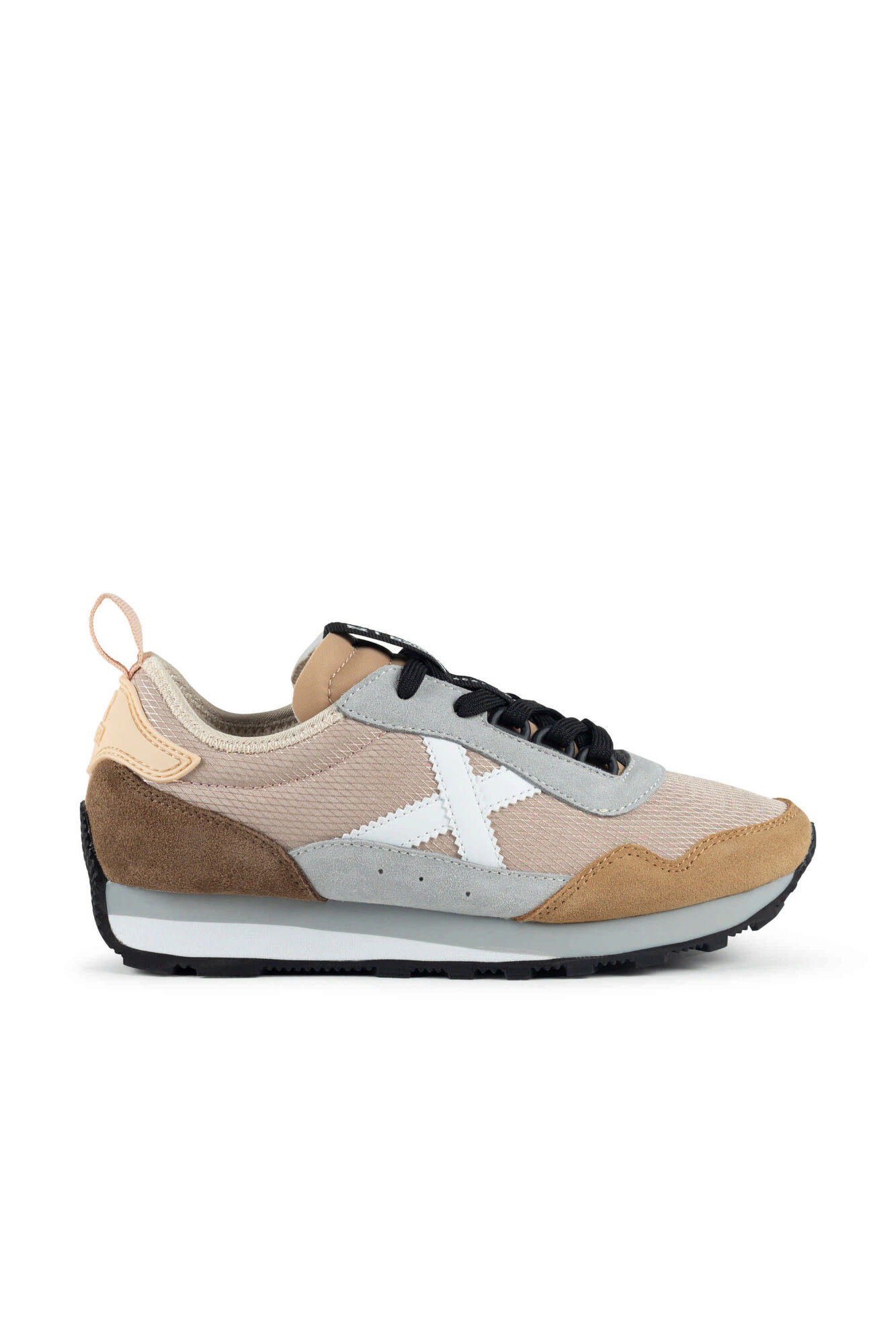 Munich Women's UM sneakers