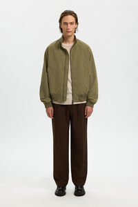 Selected Cazadora bomber de hombre lisa con cremallera