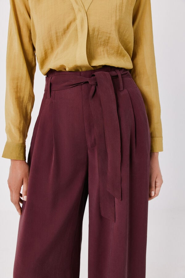 Cortefiel Fluid wide trousers Maroon