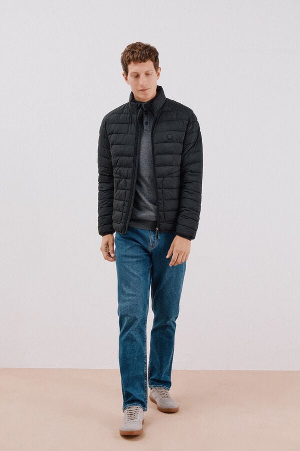 Cortefiel Ultra-light quilted jacket Black