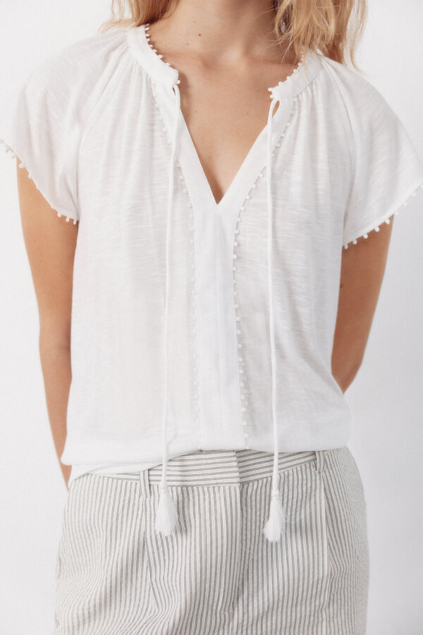 Cortefiel Flowy t-shirt with trim White