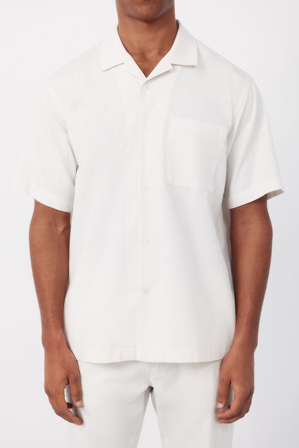 Cortefiel Plain short sleeve bowling collar shirt Ivory