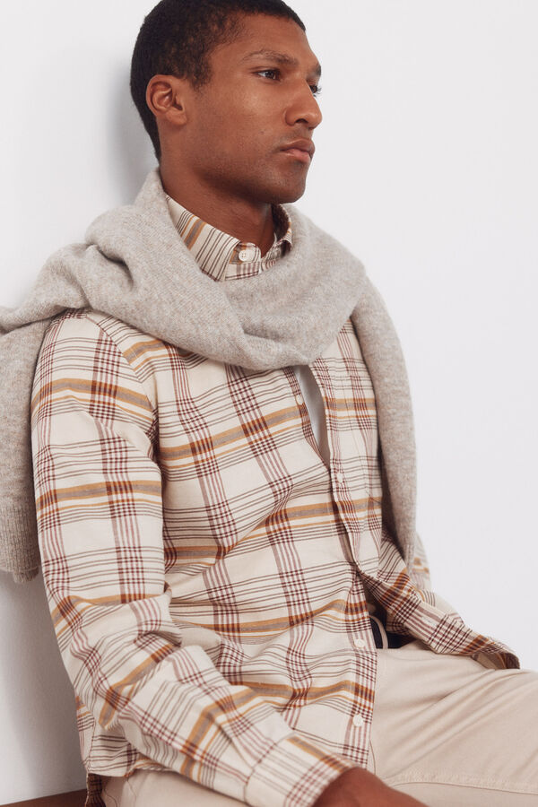 Cortefiel Slub Oxford plaid shirt Beige