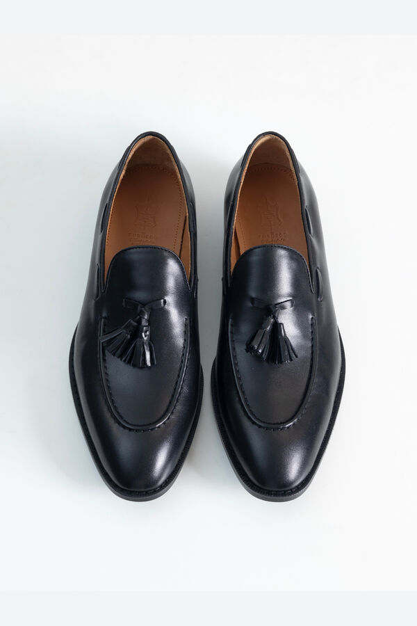 PuroEGO Mocas&iacute;n piel borlas Negro
