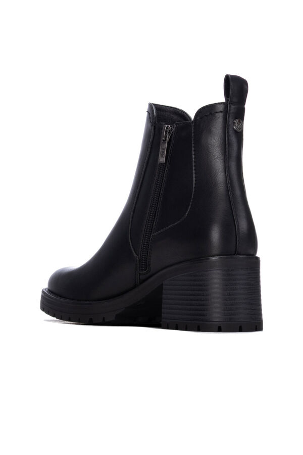 XTI Botim de salto chelsea Preto