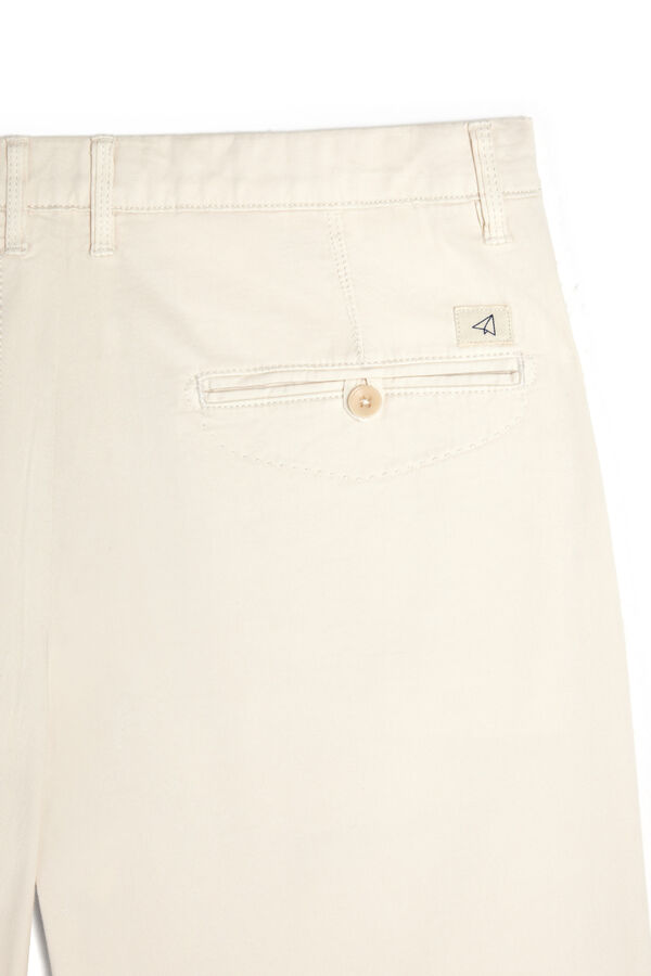 Cortefiel Embroidered OOTO logo Bermuda shorts Ivory