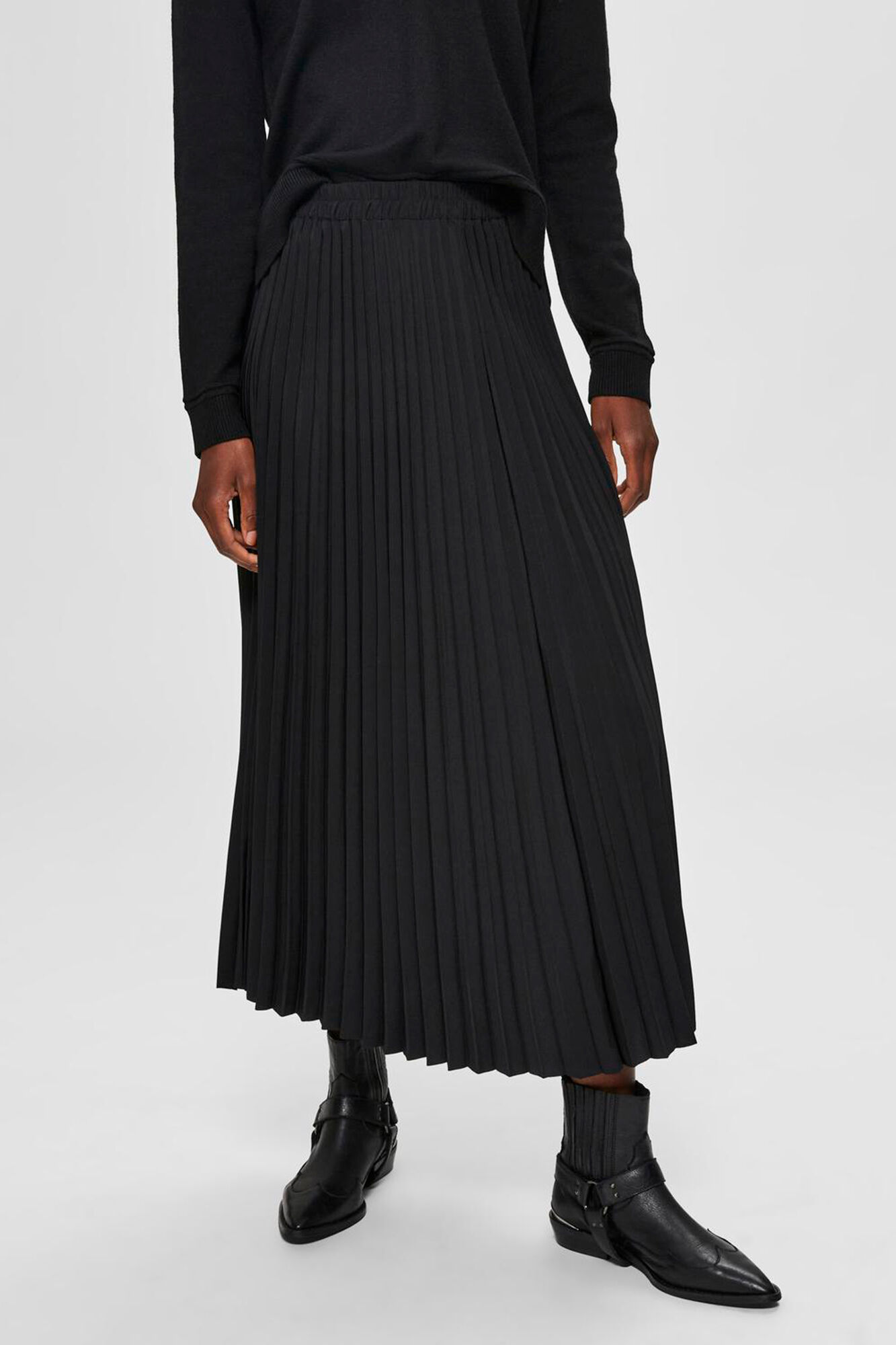 Selected Saia midi plissada com cintura el&aacute;stica