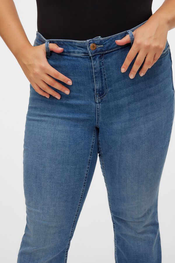 Vero Moda Curve Jeans flare subtis el&aacute;sticos Azul