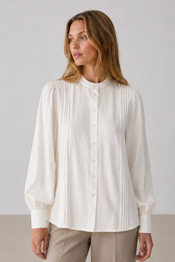 Vila Blusa com detalhes plissados e renda Branco