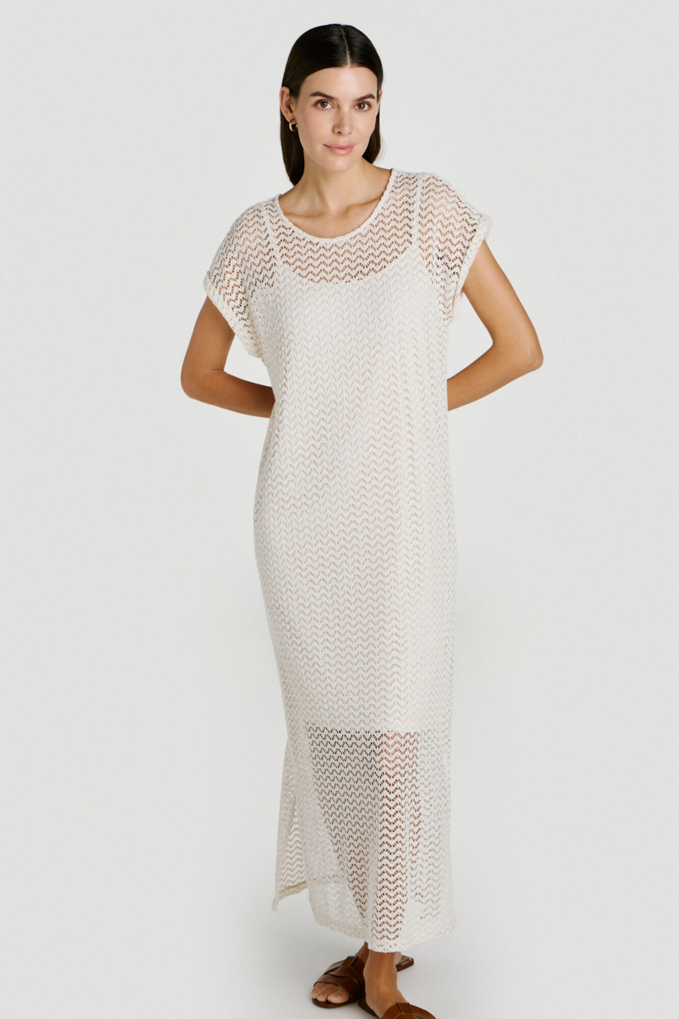 Vila Vestido midi com recortes