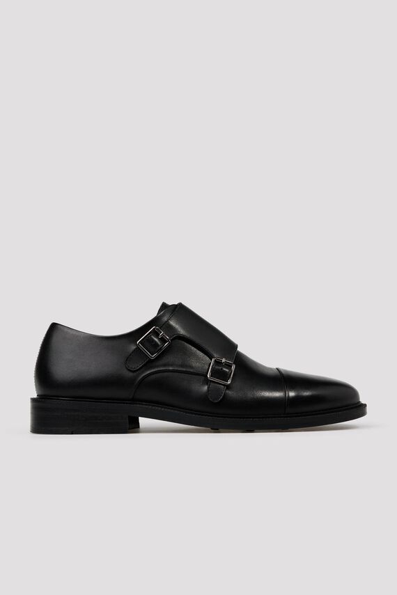 Zapato vestir dos hebillas