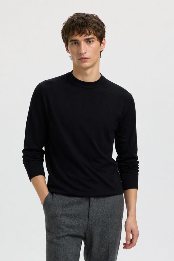 Selected Lightweight 100% organic cotton jumper Black