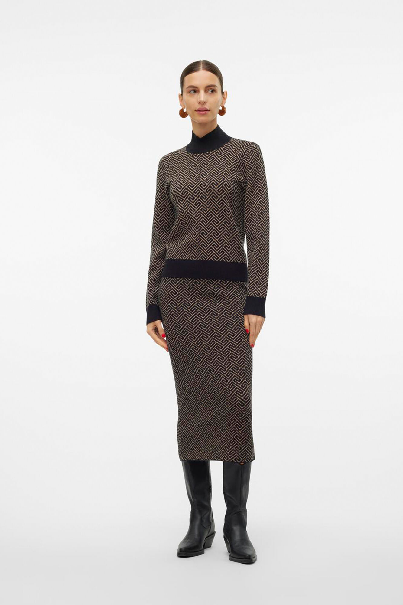 High neck jersey-knit jumper | Women's jumpers and cardigans High neck jersey-knit jumper | Women's jumpers and cardigans