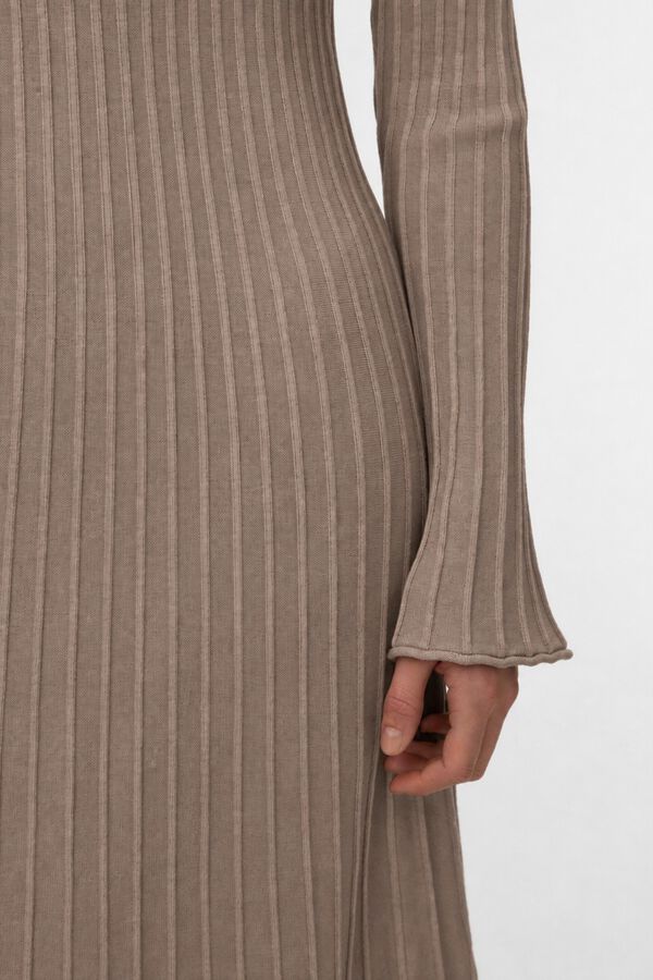 Vero Moda Vestido comprido de malha Castanho