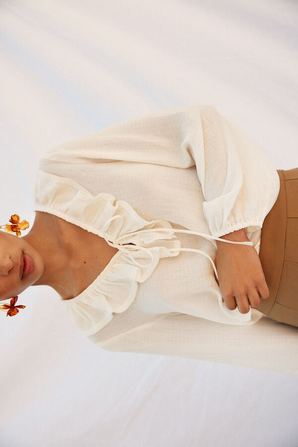 Cortefiel Flounced blouse White