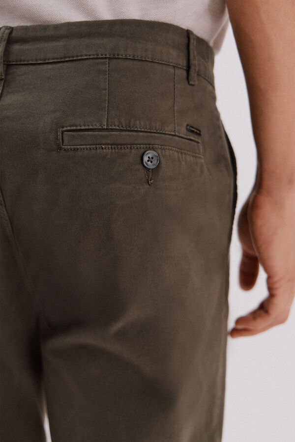 Cortefiel Regular fit chinos Kaki