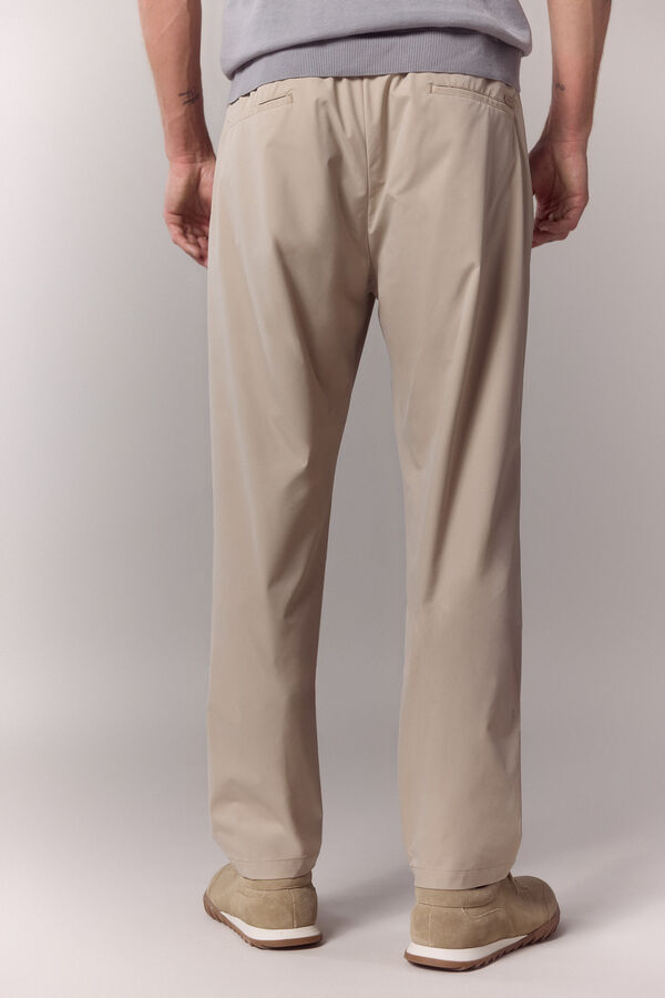 OOTO Cal&ccedil;as chino t&eacute;cnicas com atacadores Tostado