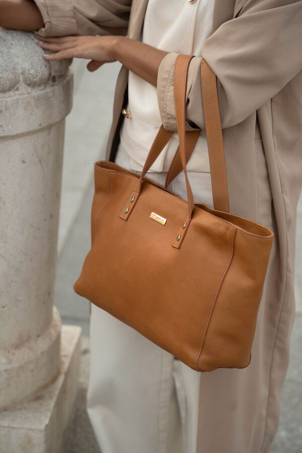 The Code Shopper Olga Camel Camel