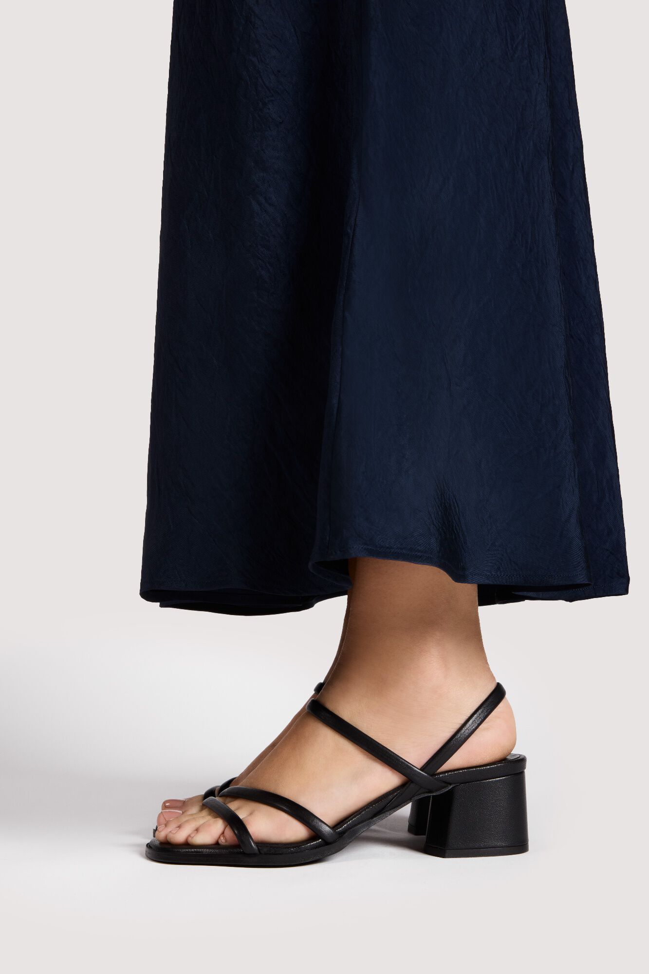 Bryan Stepwise Sand&aacute;lia de salto largo Capri