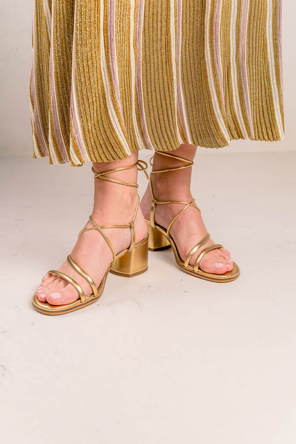 Bryan Stepwise Sand&aacute;lia de salto largo Dourado