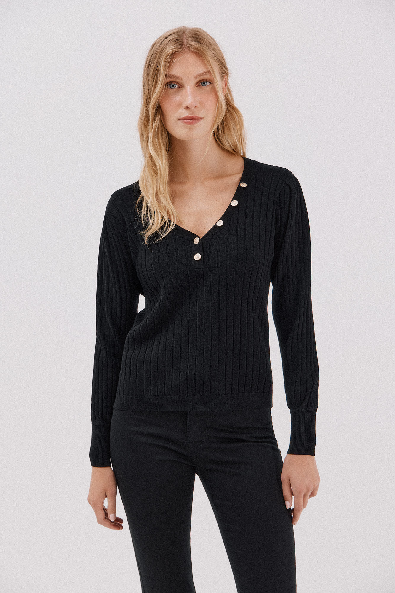 Cortefiel V-neck jumper with buttons