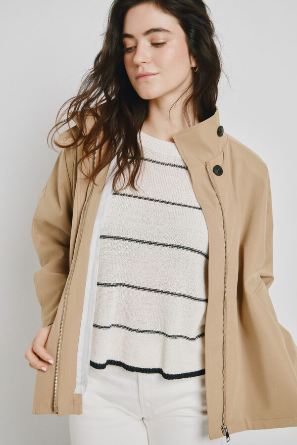 Vero Moda Casaco de manga comprida gola subida Castanho