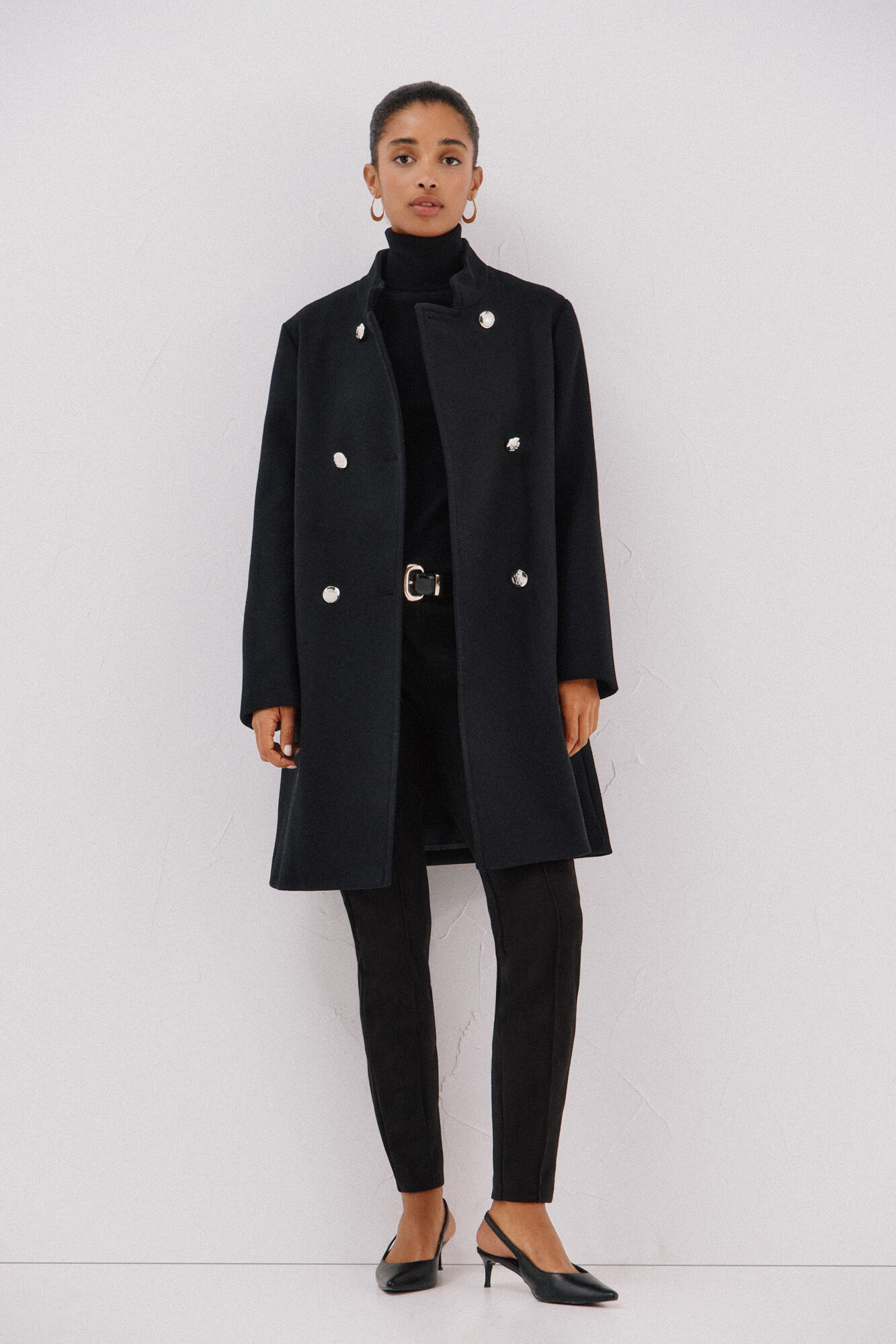 Cortefiel Double-breasted coat with gold buttons