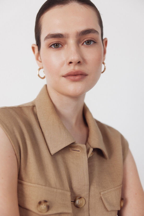 Cortefiel Rustic vest Nude