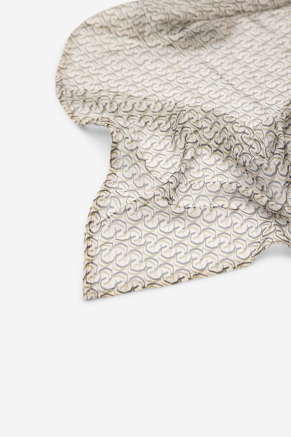 Cortefiel Bandana satinada monogram Estampado beige