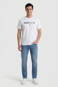 Valecuatro T-shirt modelo Valecuatro