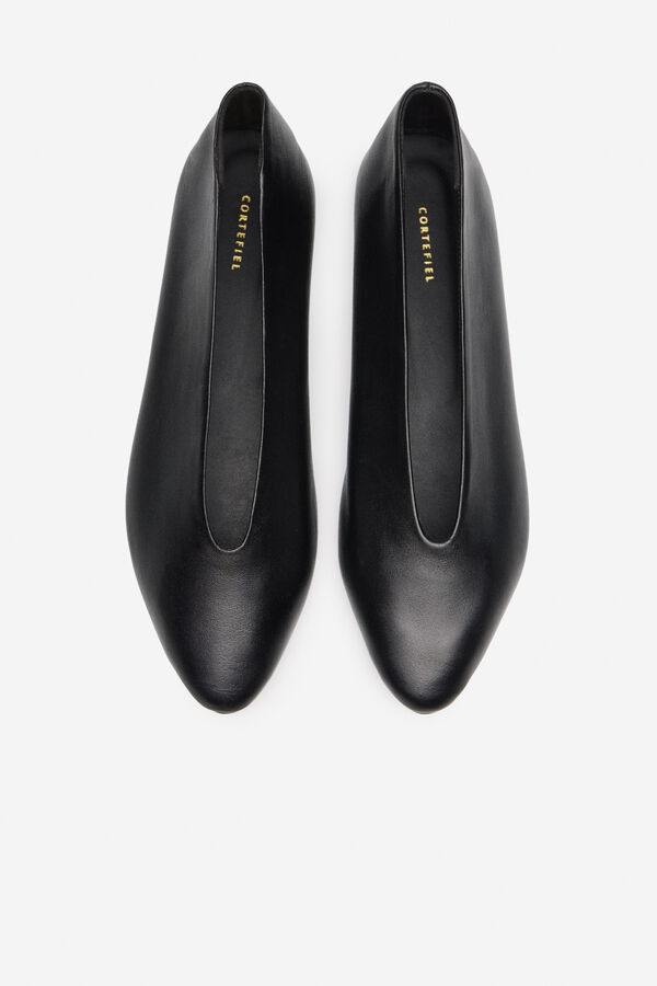 Cortefiel Braided leather ballerina Black