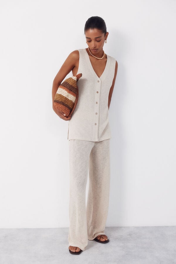 Cortefiel Rustic - look knitted vest Beige