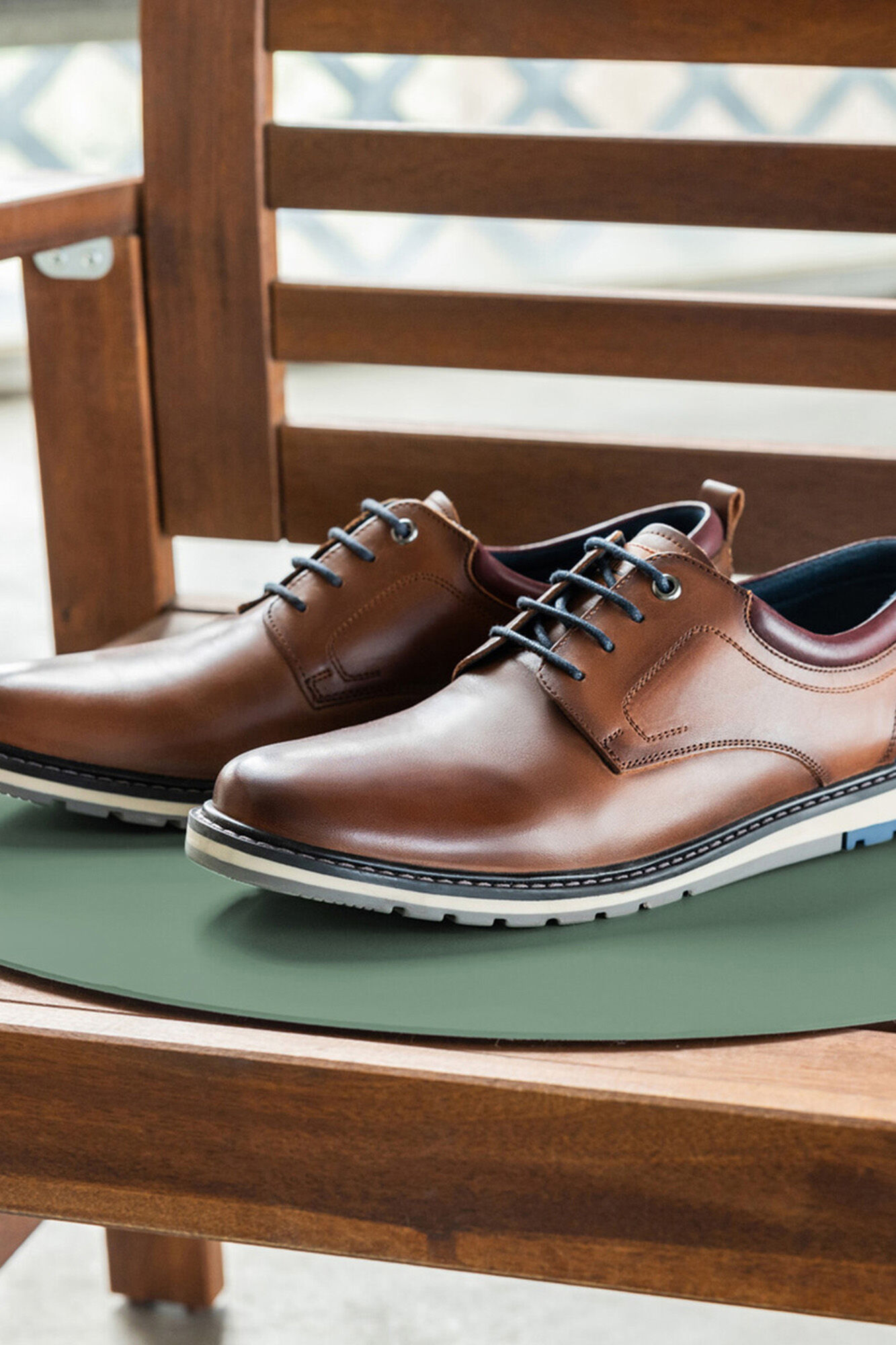 Pikolinos Amarrar os sapatos