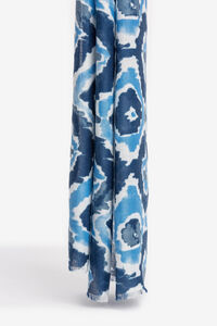 Cortefiel Rectangular printed scarf Blue