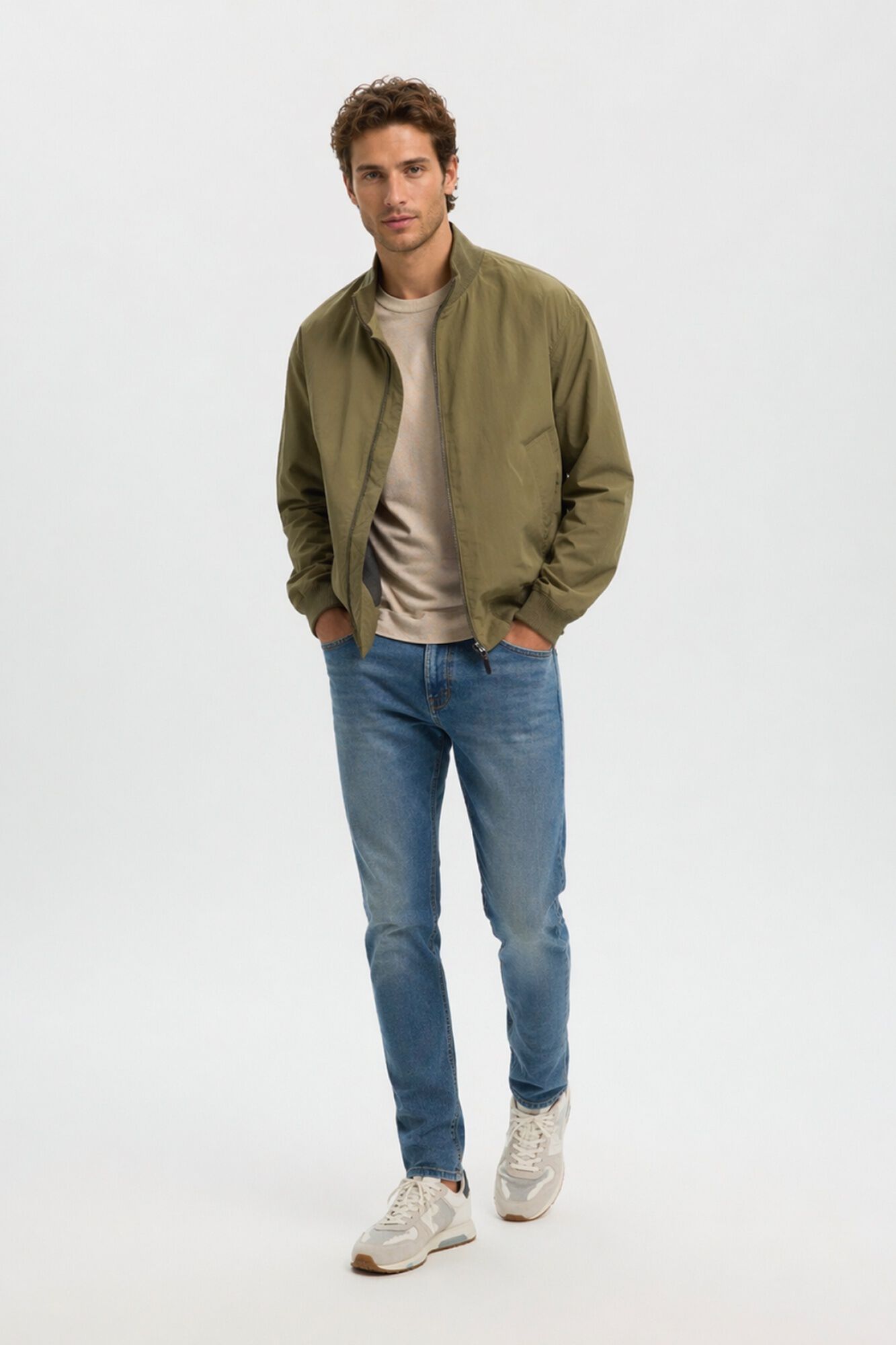 Selected Cazadora bomber de hombre lisa con cremallera