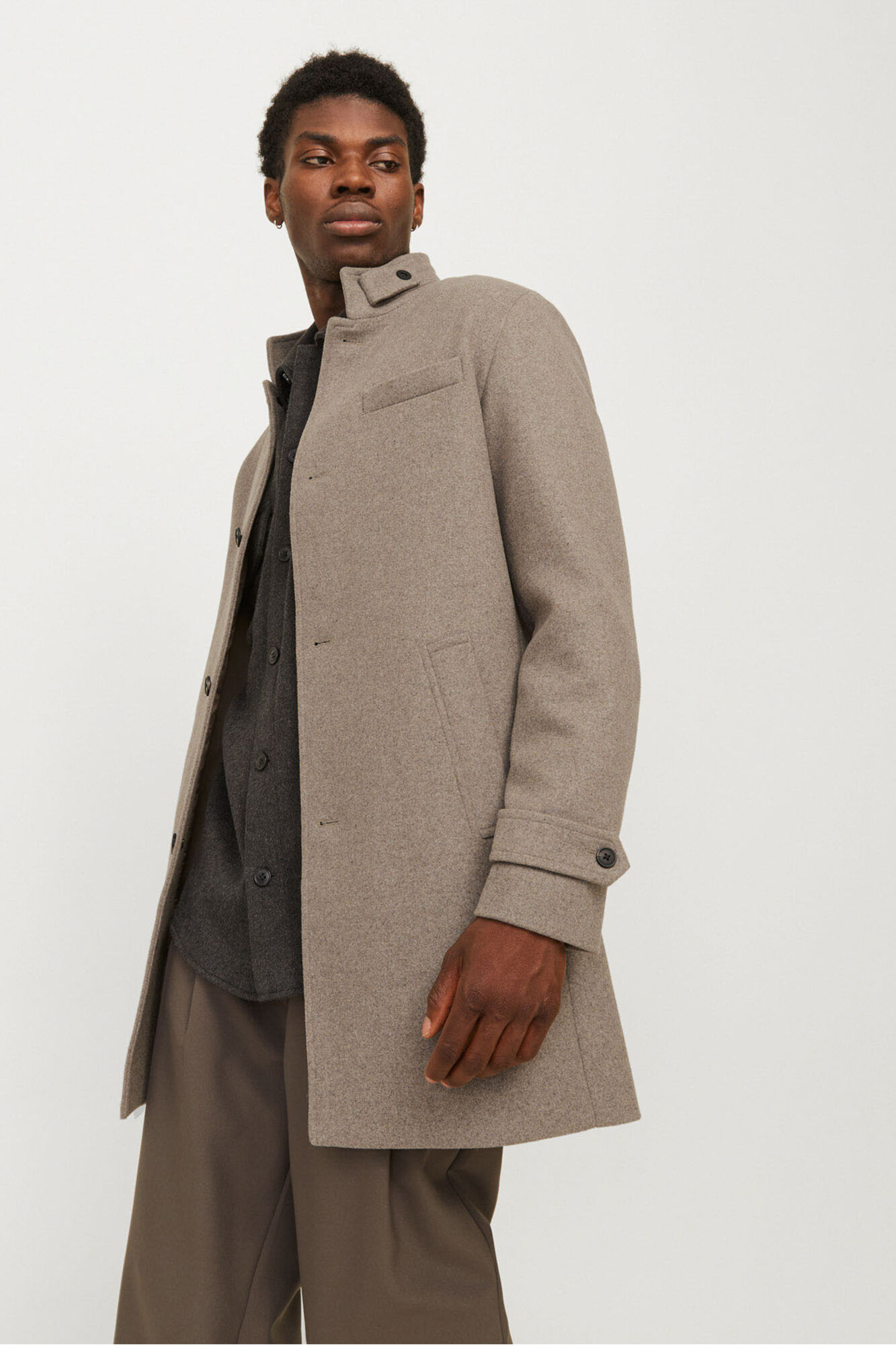 Jack & Jones Sobretudo curto de l&atilde; com gola alta