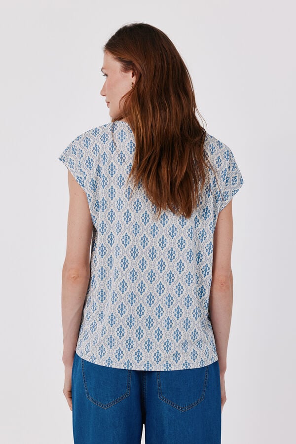 Cortefiel V-neck T-shirt with lace detail Printed blue