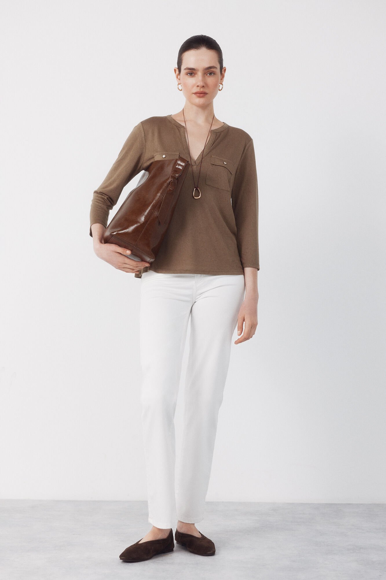 Cortefiel T-shirt with pockets