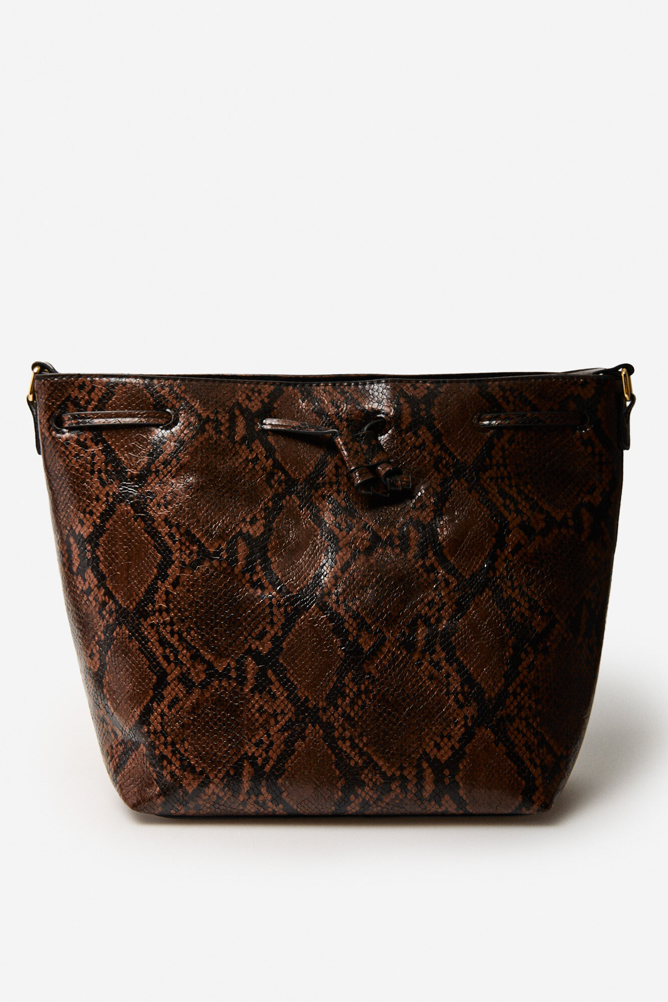 Bolso bucket Bolsos de mujer Cortefiel