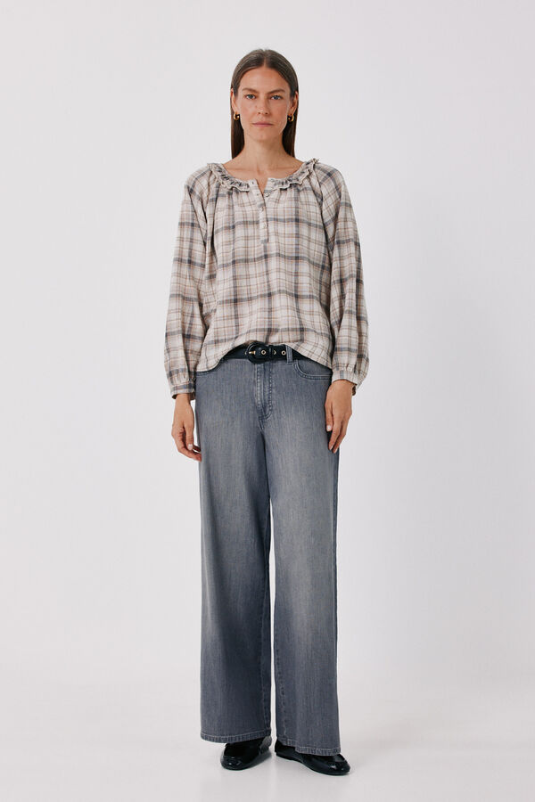 Cortefiel Rustic plaid blouse Printed beige