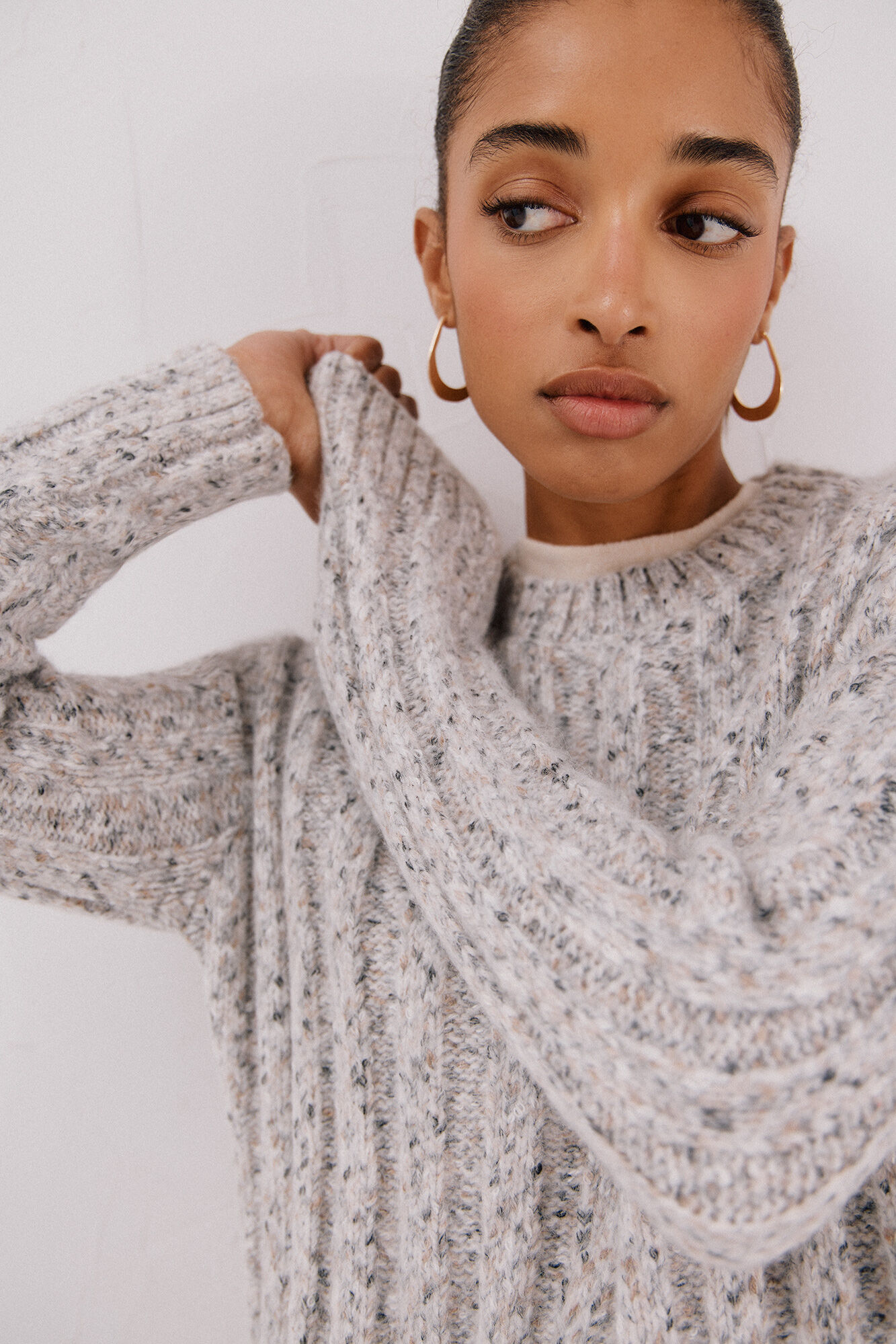 Cortefiel Twisted jersey-knit sweater